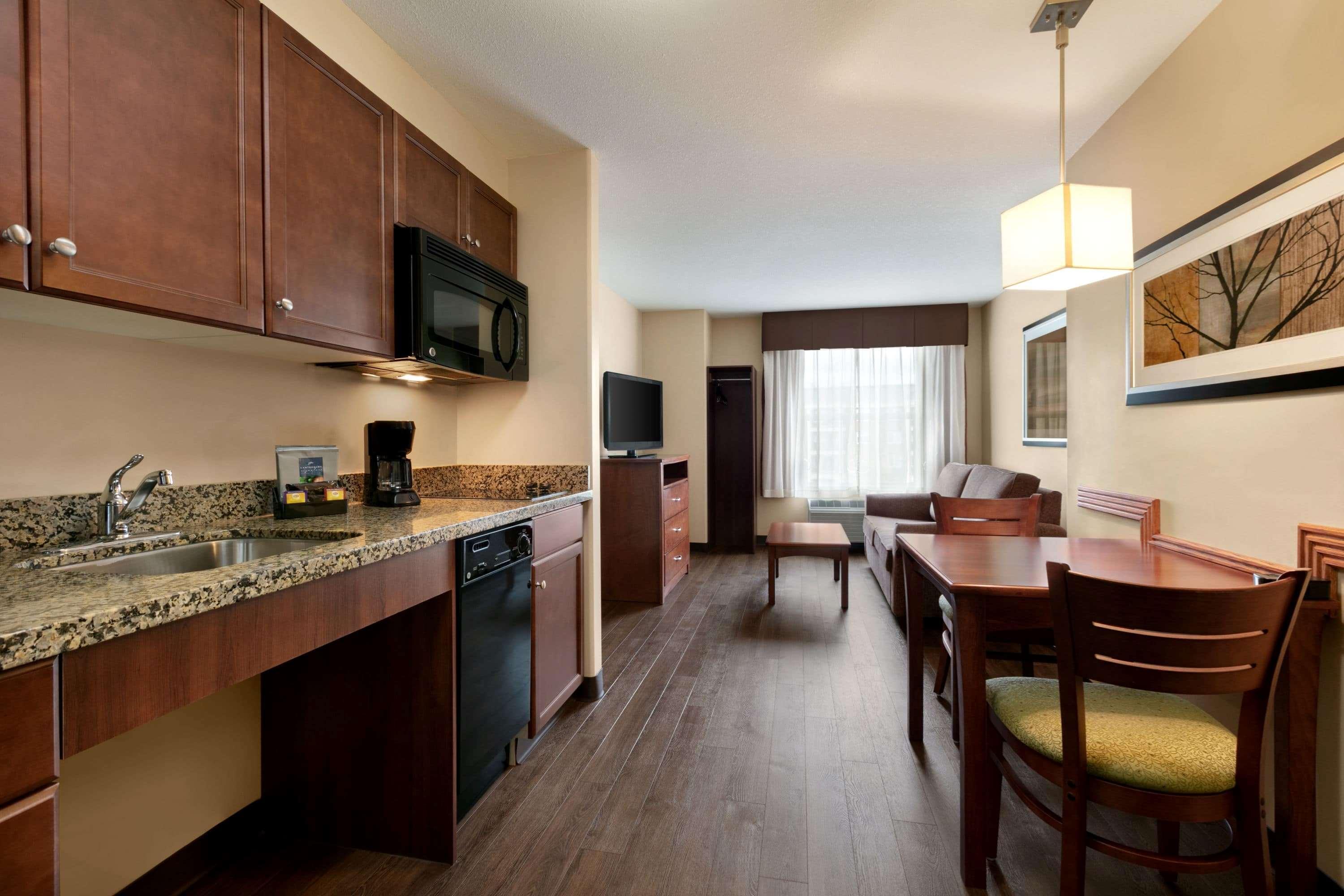 Days Inn & Suites By Wyndham Sherwood Park Edmonton Exterior foto